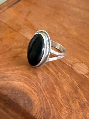 Handcrafted ONYX RING Sterling Silver Setting Vintage Antique
